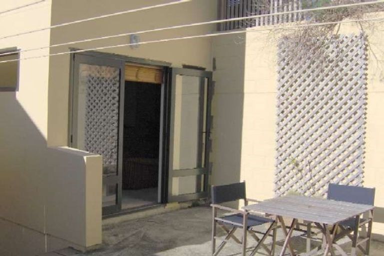 Photo of property in 42 Liardet Street, Vogeltown, Wellington, 6021