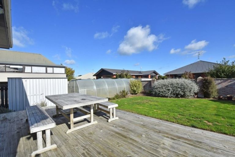 Photo of property in 708 Queens Drive, Waikiwi, Invercargill, 9810