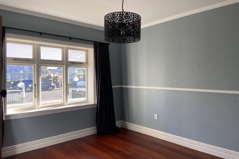 Photo of property in 16 Pilmuir Street, Hutt Central, Lower Hutt, 5010