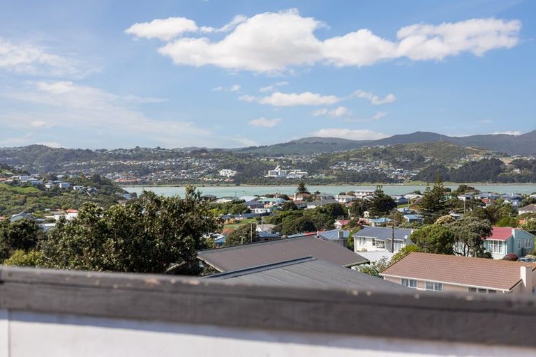 Photo of property in 95 Matatiro Street, Titahi Bay, Porirua, 5022