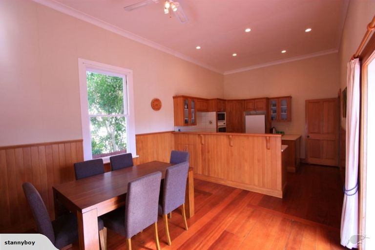 Photo of property in 6 Mason Terrace, Gonville, Whanganui, 4501
