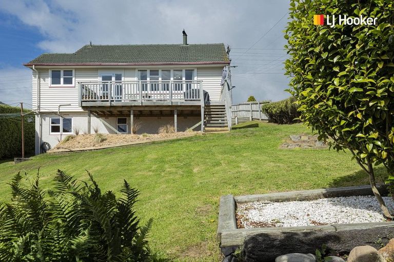 Photo of property in 194 Brockville Road, Brockville, Dunedin, 9011