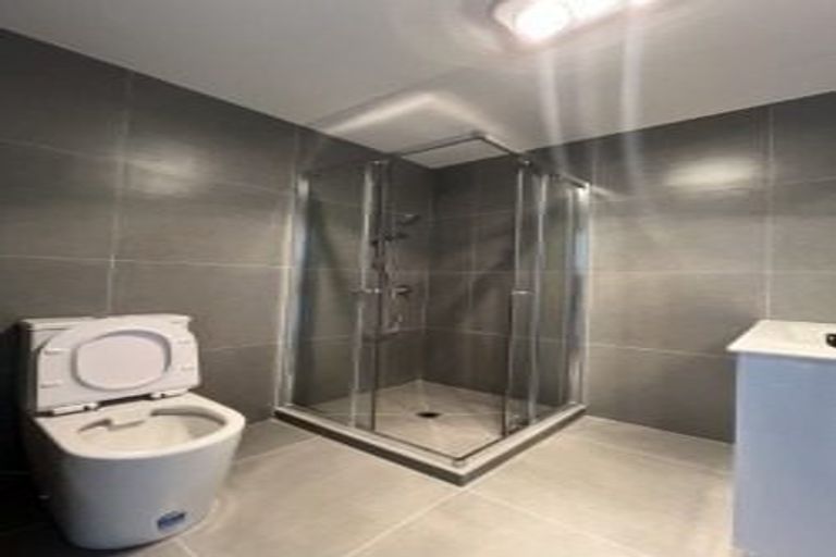 Photo of property in 28a Greenmeadows Avenue, Manurewa East, Auckland, 2102