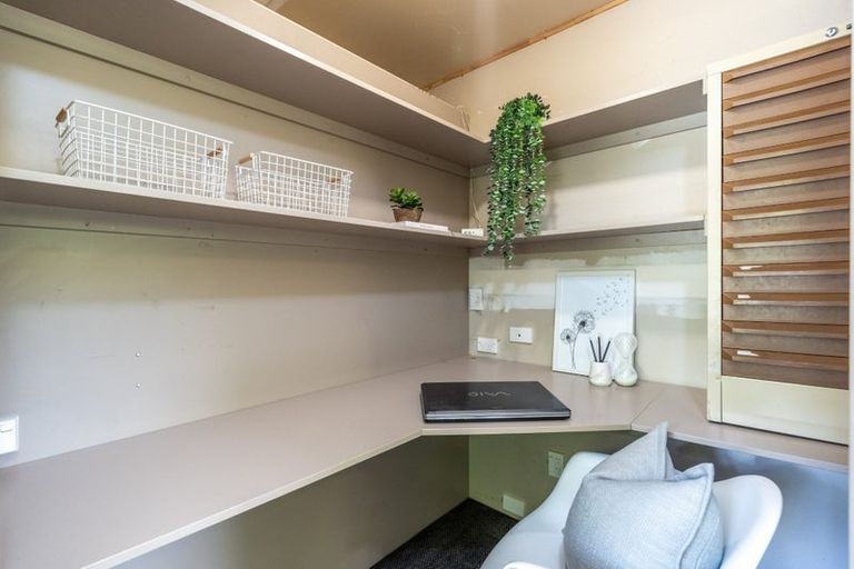 Photo of property in 297 Thornbury Waimatuku Road, Flints Bush, Riverton, 9883