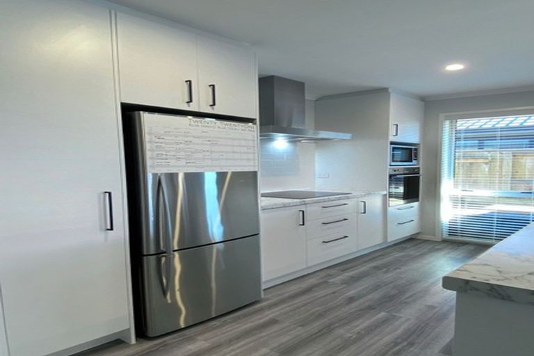 Photo of property in 42 Union Drive, Papamoa, 3118