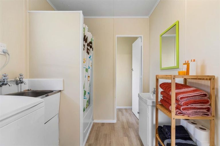 Photo of property in 113 Weka Street, Whangamata, 3620