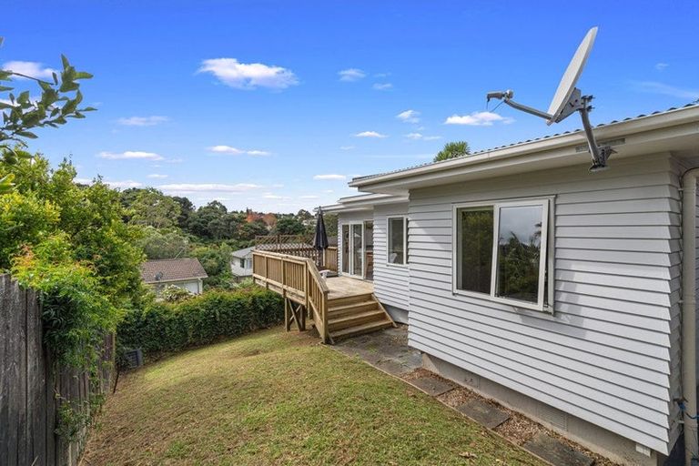 Photo of property in 3a Katrina Place, Massey, Auckland, 0614