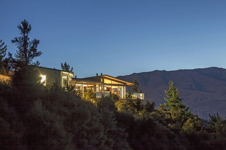 Photo of property in 743 Aubrey Road, Albert Town, Wanaka, 9305