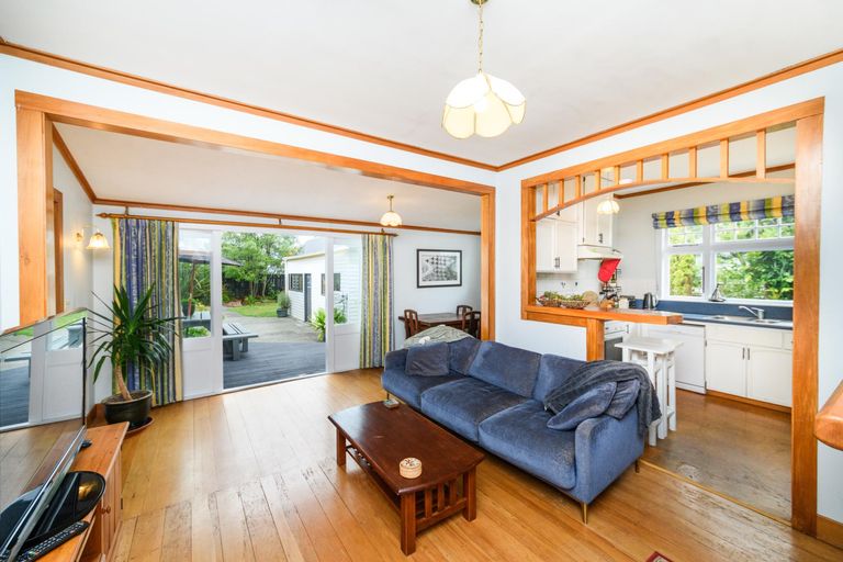 Photo of property in 26 Marne Street, Hokowhitu, Palmerston North, 4410