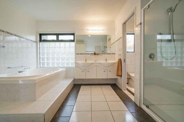 Photo of property in 52 Springbok Avenue, Whitianga, 3510