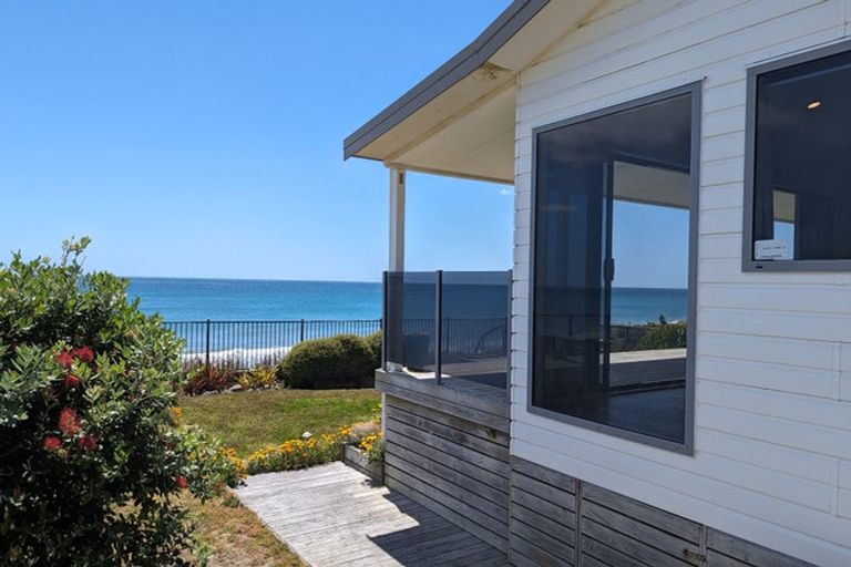 Photo of property in 355 Pukehina Parade, Pukehina, Te Puke, 3189