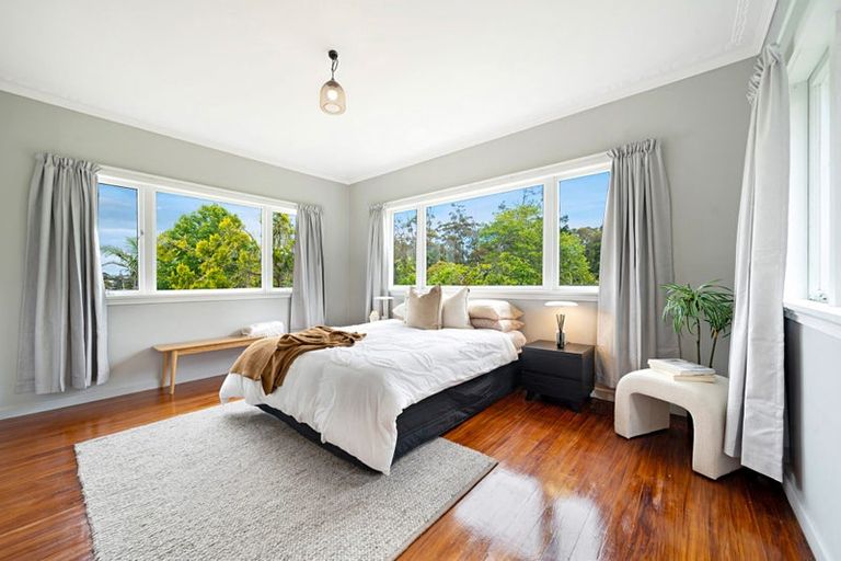 Photo of property in 4149 Great North Road, Glen Eden, Auckland, 0602