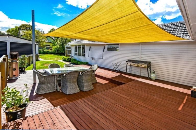 Photo of property in 9 Dunedin Street, Redwood, Christchurch, 8051