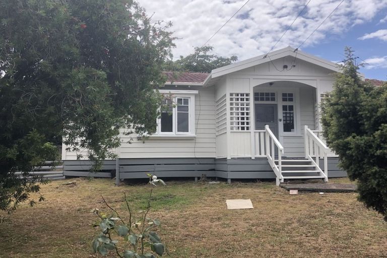 Photo of property in 56 Old Wairoa Road, Papakura, 2110
