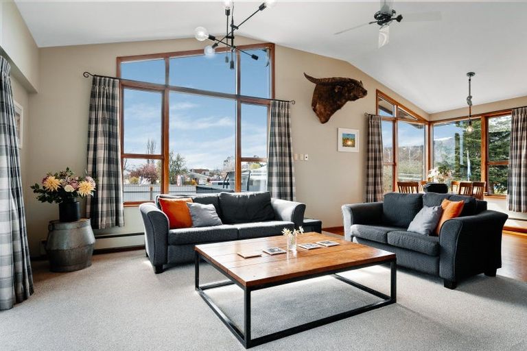 Photo of property in 2 Glencarron Street, Alexandra, 9320