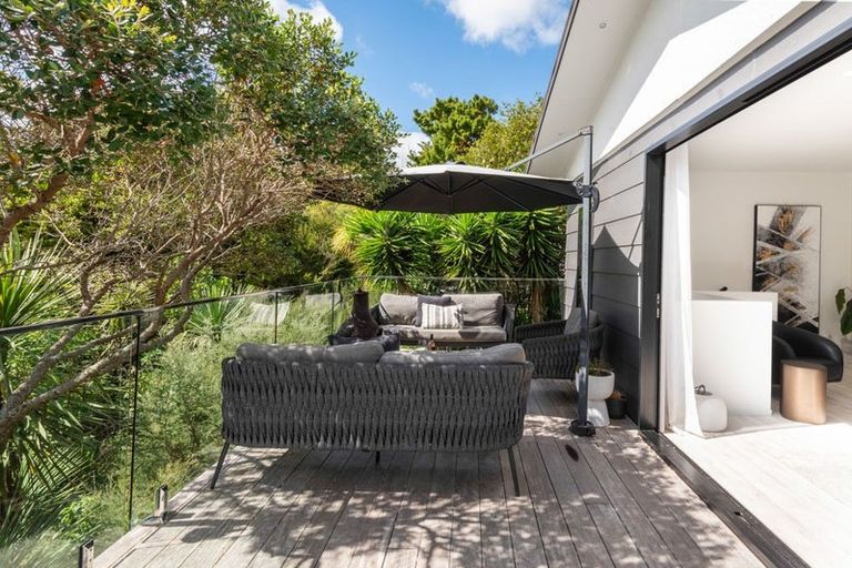 Photo of property in 2/47 Drake Street, Howick, Auckland, 2014