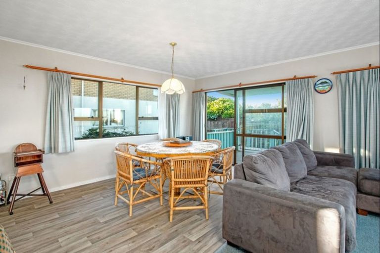 Photo of property in 2 Mayor View Terrace, Waihi Beach, 3611