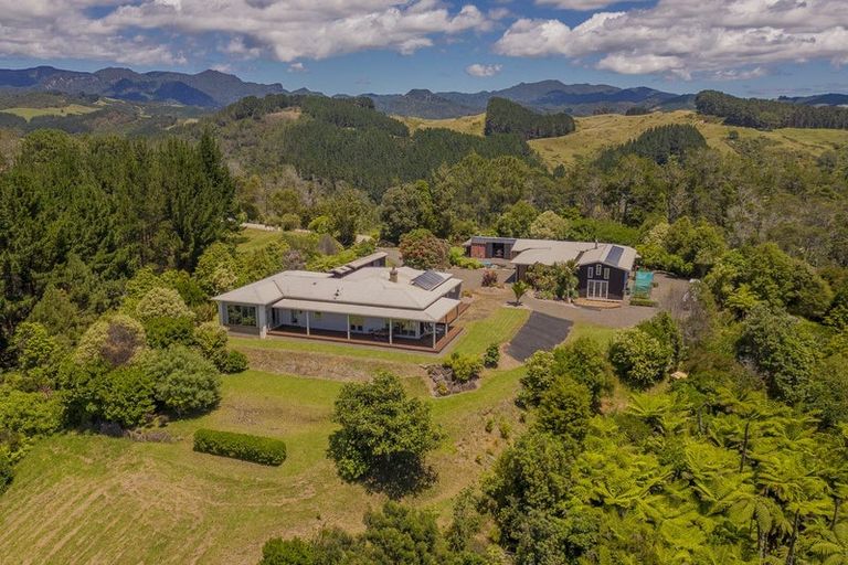 Photo of property in 92 Comers Road, Kaimarama, Whitianga, 3591