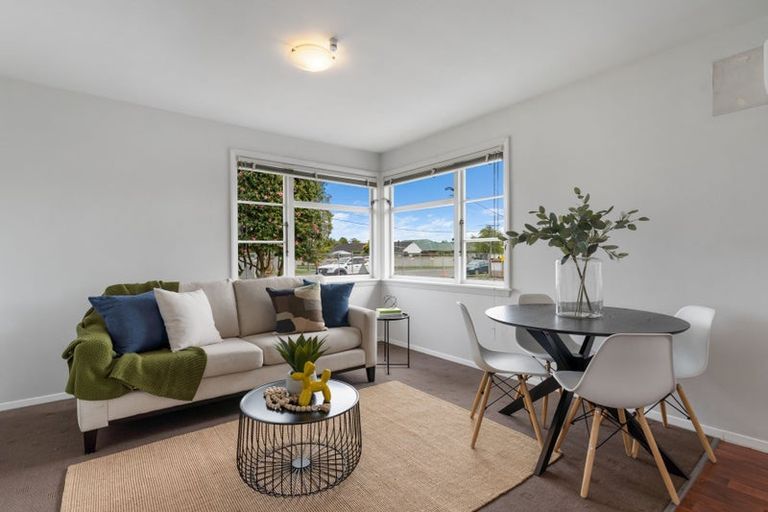 Photo of property in 292 Westminster Street, Mairehau, Christchurch, 8013