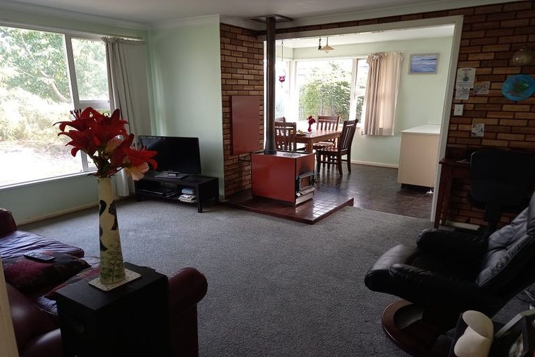 Photo of property in 96 Marlow Road, Aranui, Christchurch, 8061