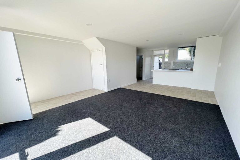 Photo of property in 2/35 Craven Street, Sockburn, Christchurch, 8042