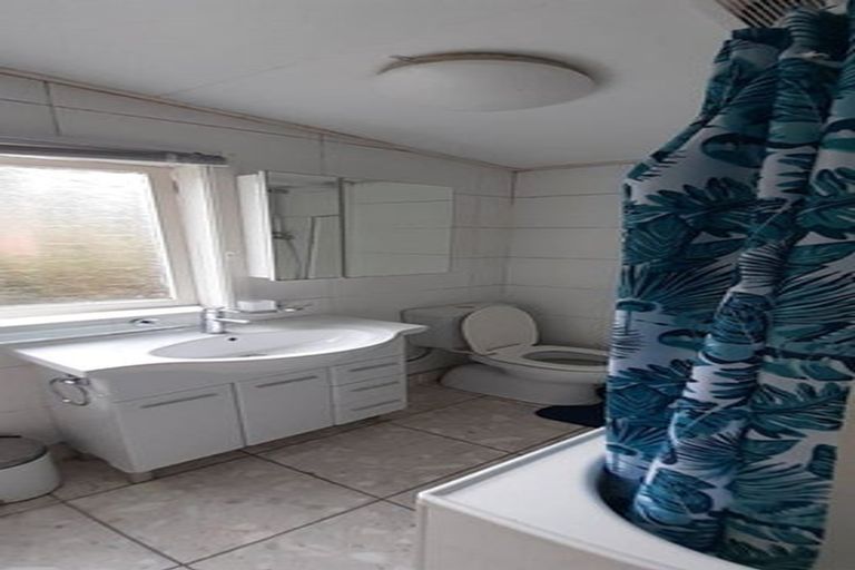 Photo of property in 2 Mudges Terrace, Newtown, Wellington, 6021