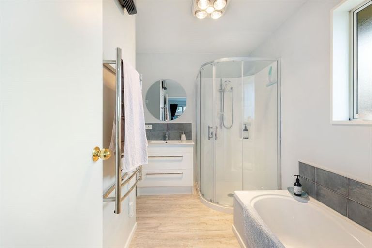 Photo of property in 18b Parsonage Road, Woodend, 7610