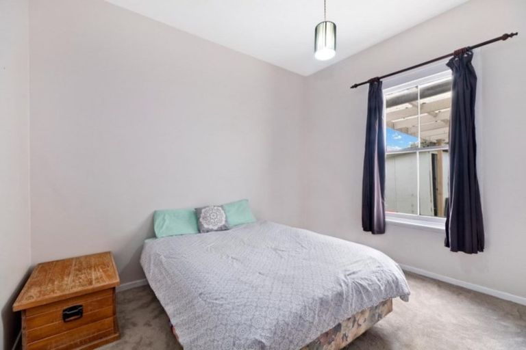 Photo of property in 19a Somerfield Street, Somerfield, Christchurch, 8024