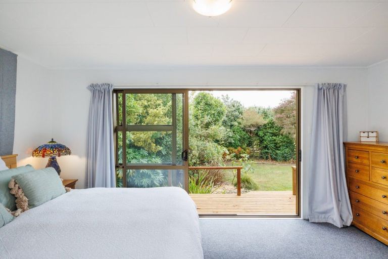 Photo of property in 23 Eyre Road, Linton, Palmerston North, 4472