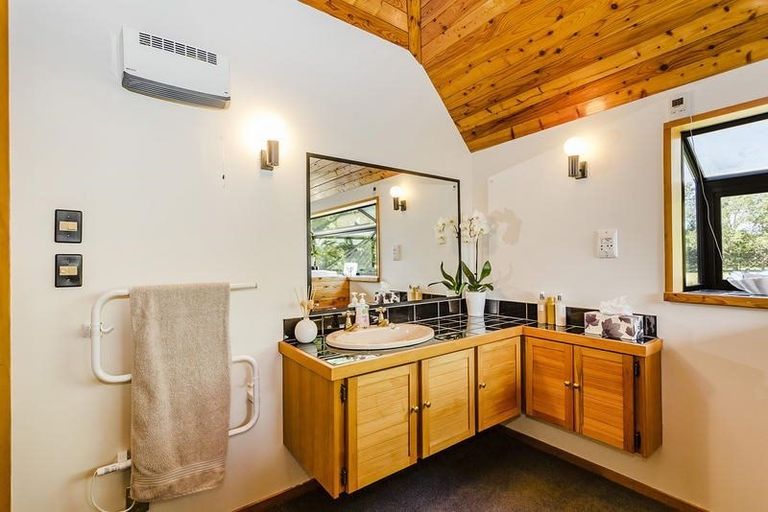 Photo of property in 96 Dukes Road North, Mosgiel, 9092