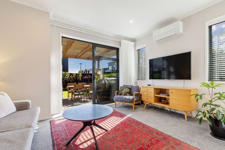 Photo of property in 32 Kauri Amber Road, Westgate, Auckland, 0614