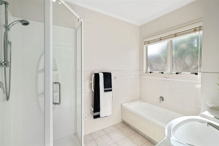 Photo of property in 51 Gravatt Road, Papamoa Beach, Papamoa, 3118