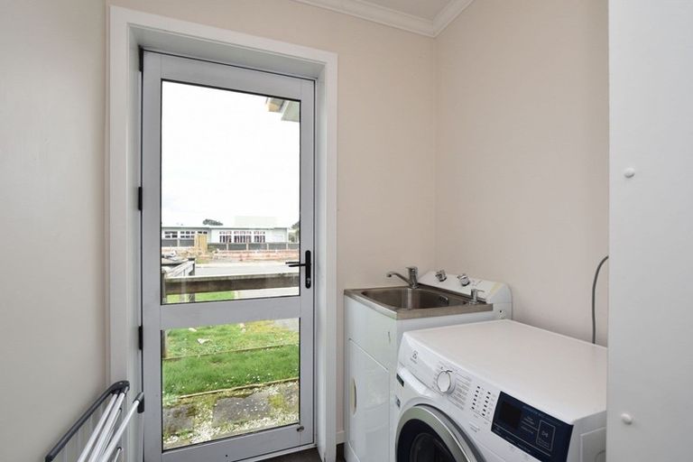 Photo of property in 82 Lothian Crescent, Strathern, Invercargill, 9812