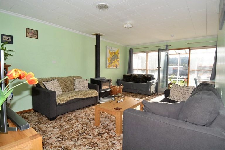 Photo of property in 4 Paisley Street, Kew, Invercargill, 9812