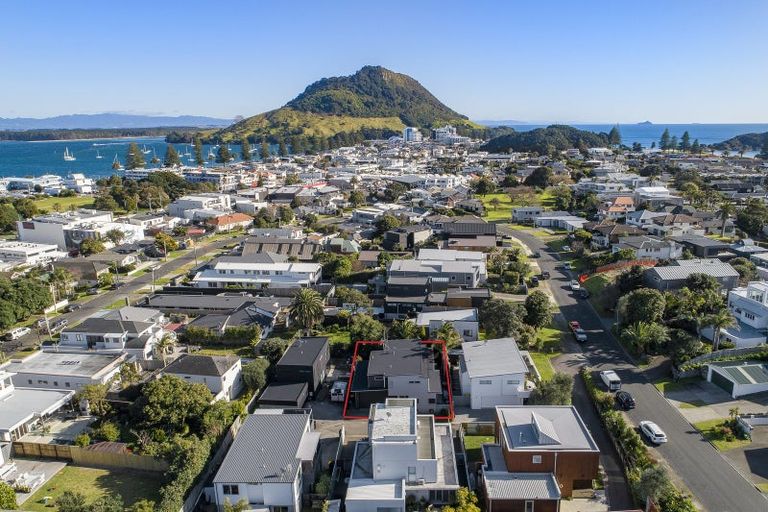 Photo of property in 30b Oceanview Road, Mount Maunganui, 3116