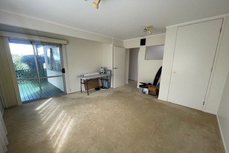 Photo of property in 2/50 Sandspit Road, Cockle Bay, Auckland, 2014