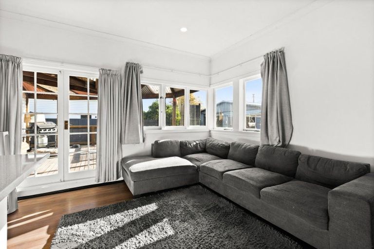 Photo of property in 404 Massey Street, Akina, Hastings, 4122