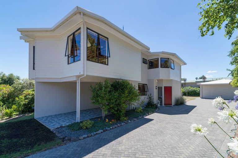 Photo of property in 12 Kenrigg Road East, Kinloch, Taupo, 3377