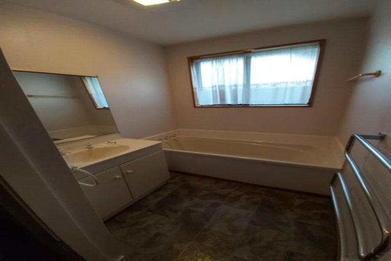 Photo of property in 1/92 Patterson Terrace, Halswell, Christchurch, 8025