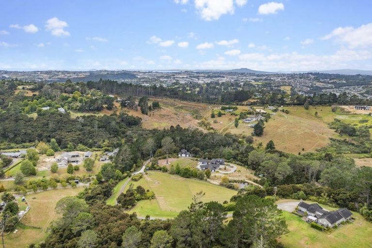 Photo of property in 69 Collings Drive, Lucas Heights, Auckland, 0793