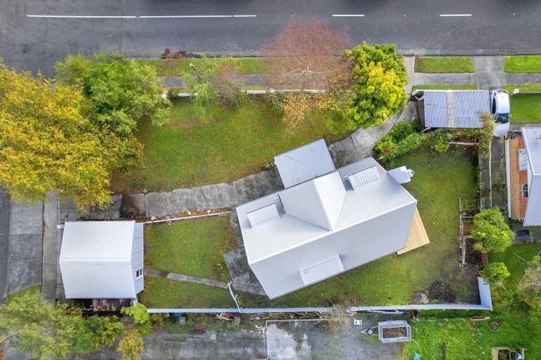 Photo of property in 117 Horoeka Street, Stokes Valley, Lower Hutt, 5019
