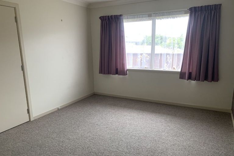 Photo of property in 20 Reeve Street, Levin, 5510