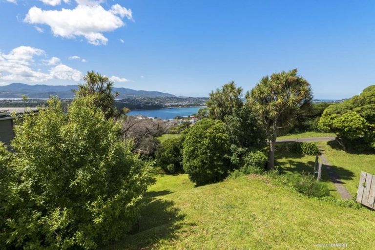 Photo of property in 9 Alexandra Road, Roseneath, Wellington, 6021