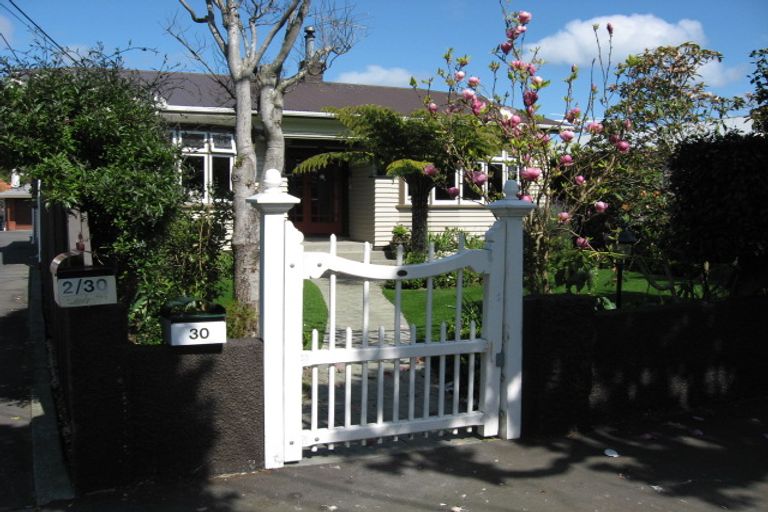 Photo of property in 28a Saint Ronans Avenue, Waterloo, Lower Hutt, 5011