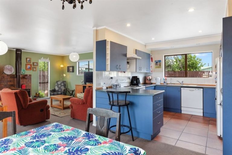 Photo of property in 64 Harbour Road, Ohope, 3121