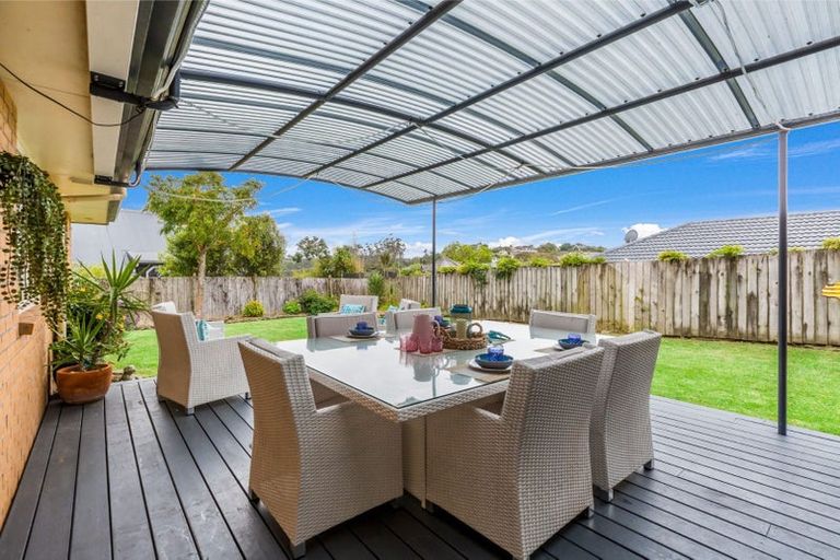 Photo of property in 58 Rivervale Grove, Stanmore Bay, Whangaparaoa, 0932