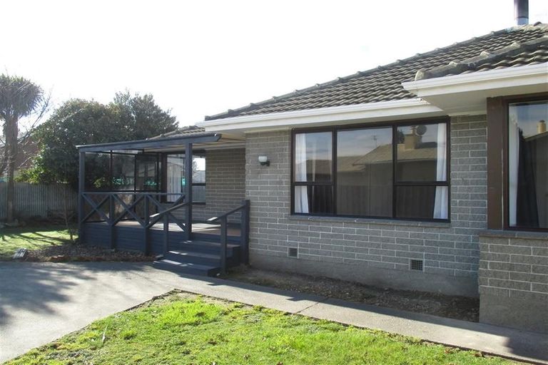 Photo of property in 5 Fairmont Place, Hornby, Christchurch, 8042