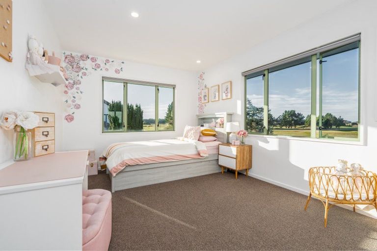 Photo of property in 488a Bower Avenue, Parklands, Christchurch, 8083