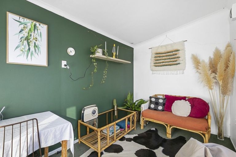 Photo of property in 461 Centre Road, Momona, Outram, 9073