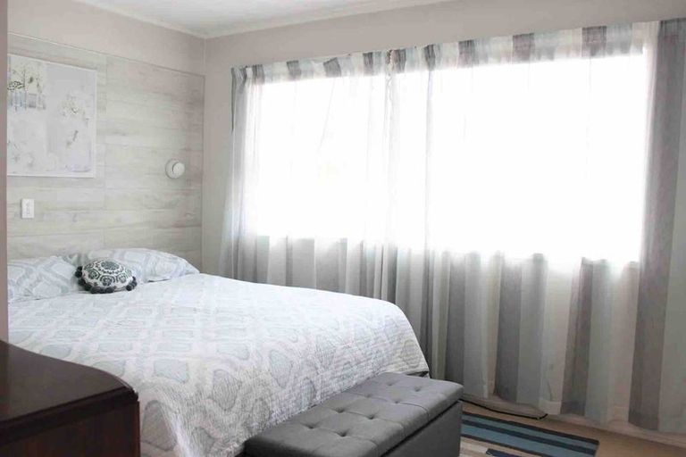 Photo of property in 1/97a Nile Road, Milford, Auckland, 0620